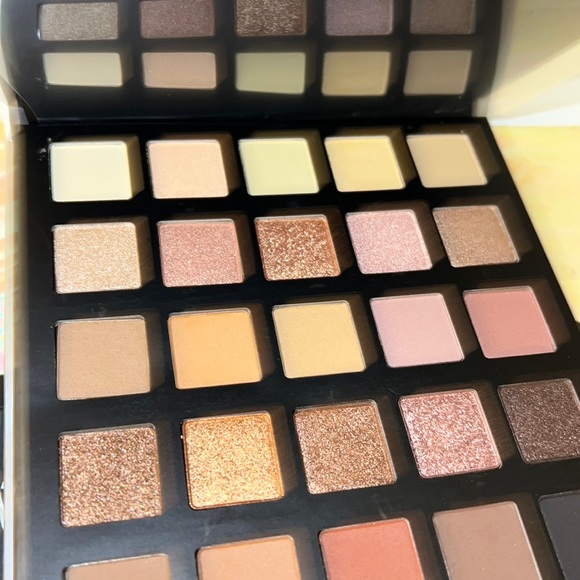 NIB - LORAC PRO Eyeshadow Palette Artist Edition MERAKI - Picture 6 of 16